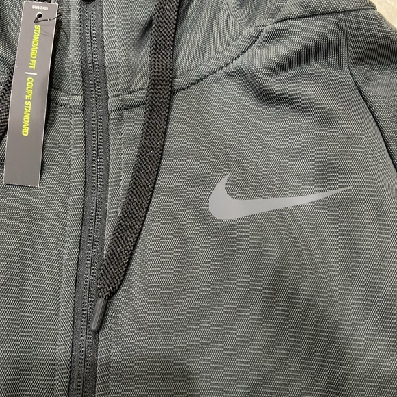 Nike Men’s Black Full Zip Hoodie-size S (BNWT) - Picture 3 of 8